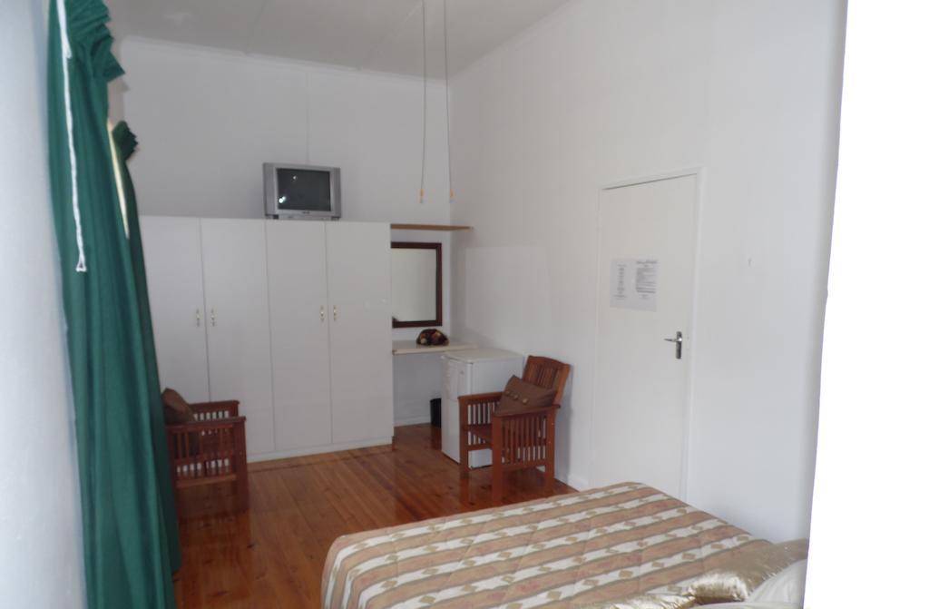 The Hexagon Wildlife Conservation Hotel Uitenhage Екстериор снимка