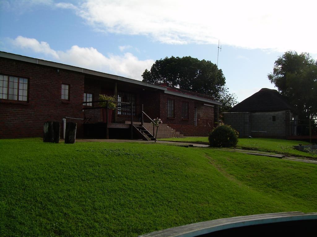 The Hexagon Wildlife Conservation Hotel Uitenhage Екстериор снимка