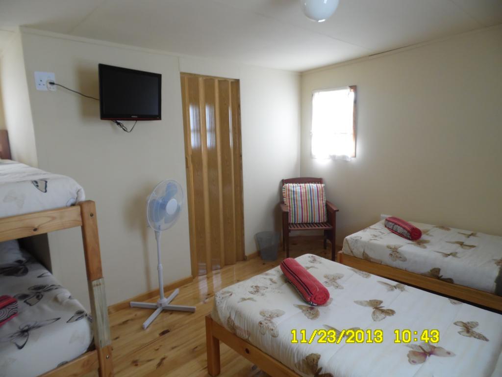 The Hexagon Wildlife Conservation Hotel Uitenhage Екстериор снимка