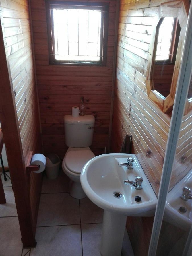 The Hexagon Wildlife Conservation Hotel Uitenhage Екстериор снимка
